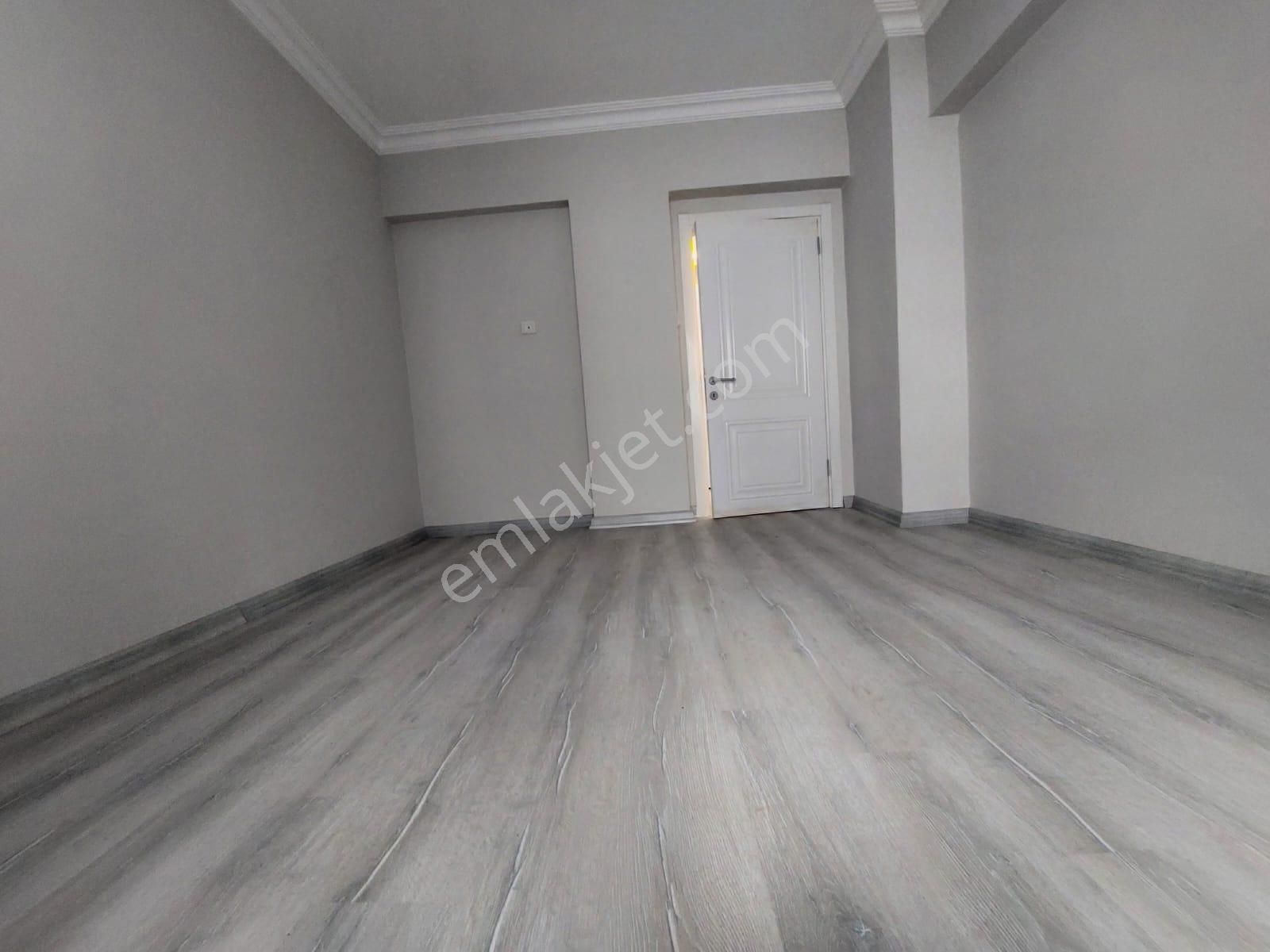 Piyade Mah De Satılık 3+1 Arakat Full Yapılı Ön Cephe Daire - Görsel 22