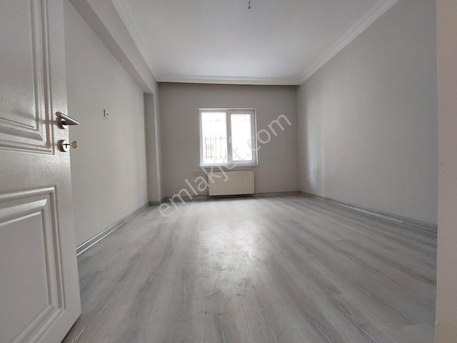 Piyade Mah De Satılık 3+1 Arakat Full Yapılı Ön Cephe Daire - Görsel 32