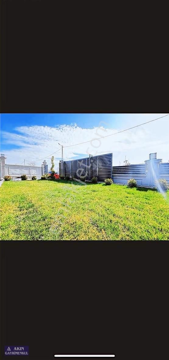 Büyükçekmece'de Sıfır 7+1 Havuzlu Villa - Görsel 7