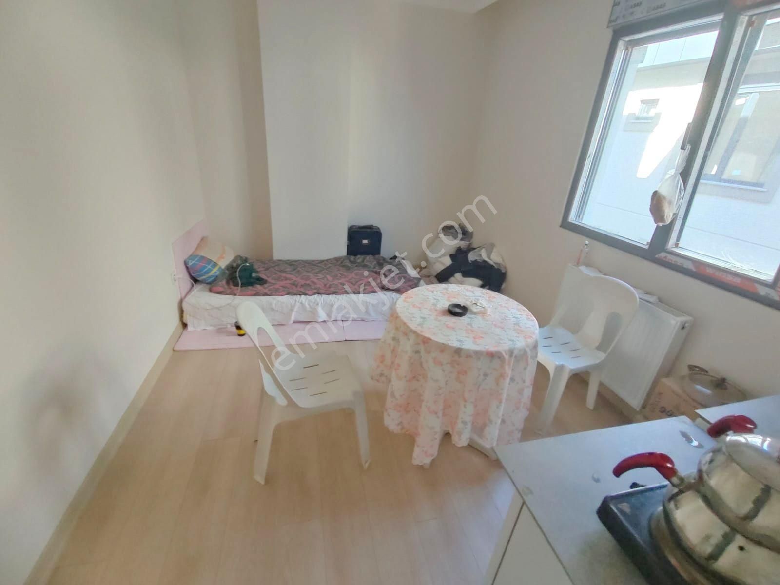 Emlak Dünyasından Küçükyalıda Satılık 2+2 135 M2 Sıfır Dubleks - Görsel 3