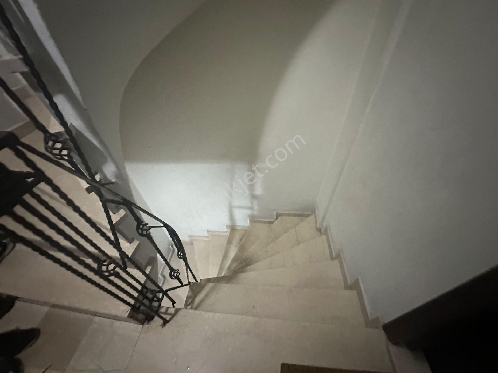 Mecidiye Köy Kuş Tepe Mahallesinde Yavru Kuş Sokakta 3+1 Satılık Dubleks - Görsel 26