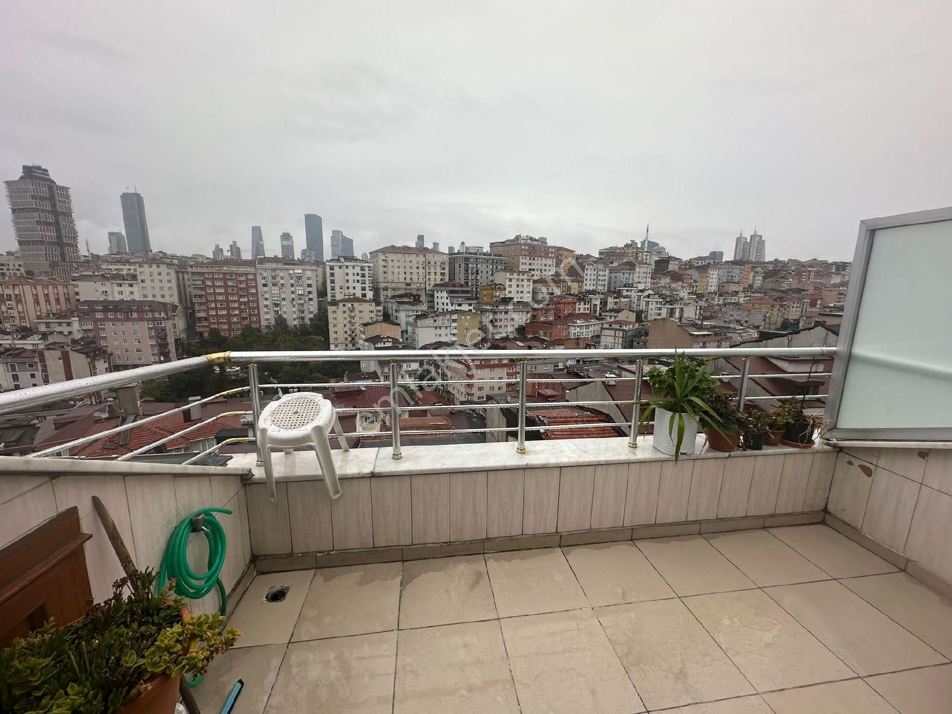 Mecidiye Köy Kuş Tepe Mahallesinde Yavru Kuş Sokakta 3+1 Satılık Dubleks - Görsel 22