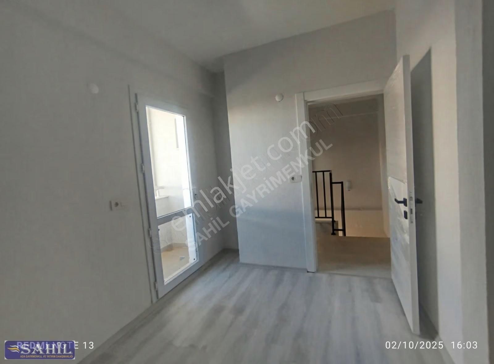 Yatırımlık Fırsat! Güzelçamlıda Geniş Bahçe Ve Müstakil Villa - Görsel 29