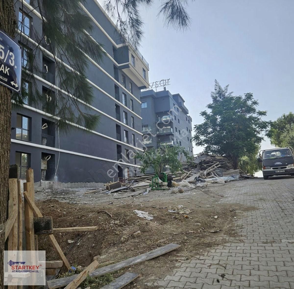 Çiğli Balatçık Esentepe'de 200 M2 Satılık Arsa - Görsel 2