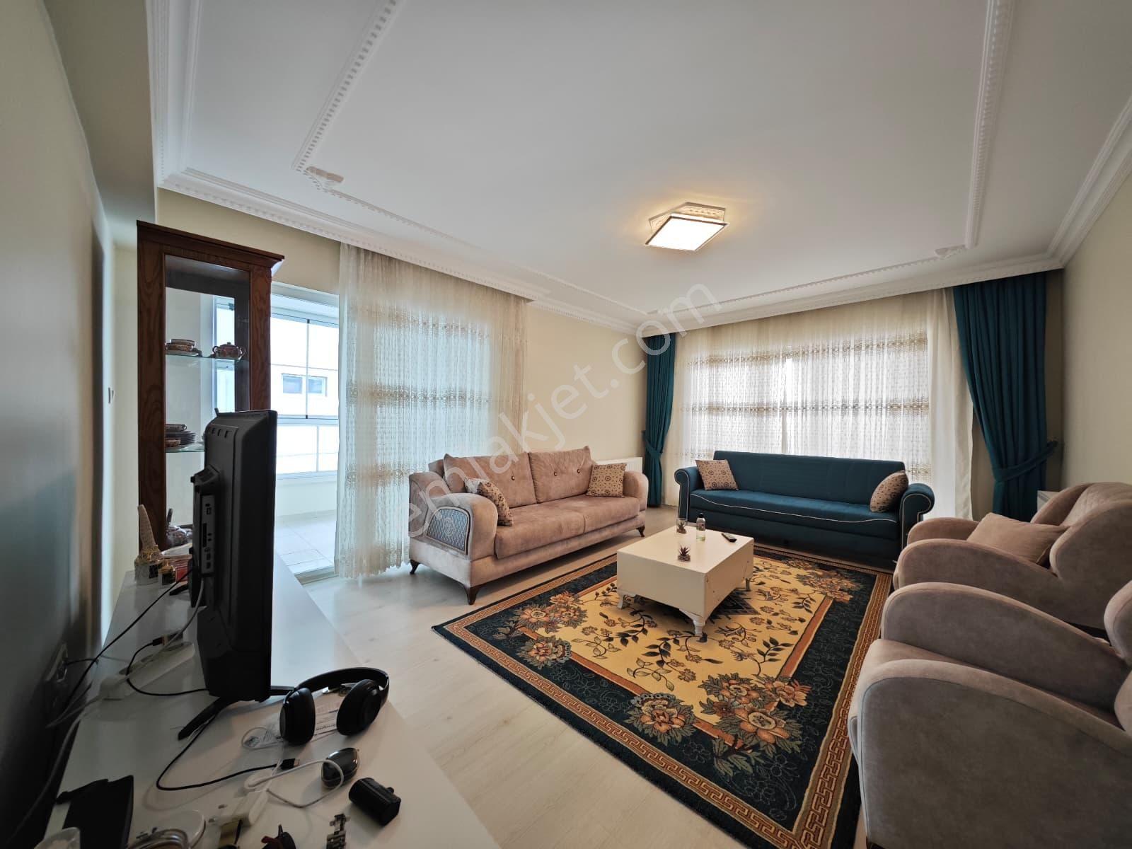 Feridunçelik'te Ada Gross Yakını 3+1 Full Yapılı Satılık Daire !! - Görsel 7