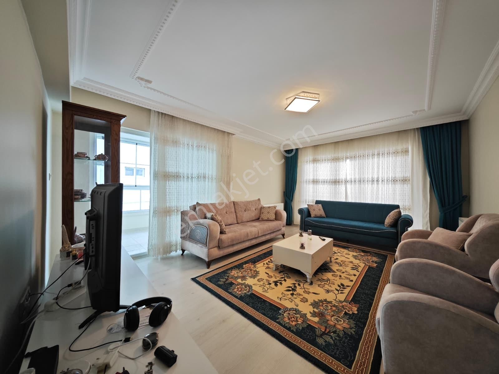 Feridunçelik'te Ada Gross Yakını 3+1 Full Yapılı Satılık Daire !! - Görsel 6