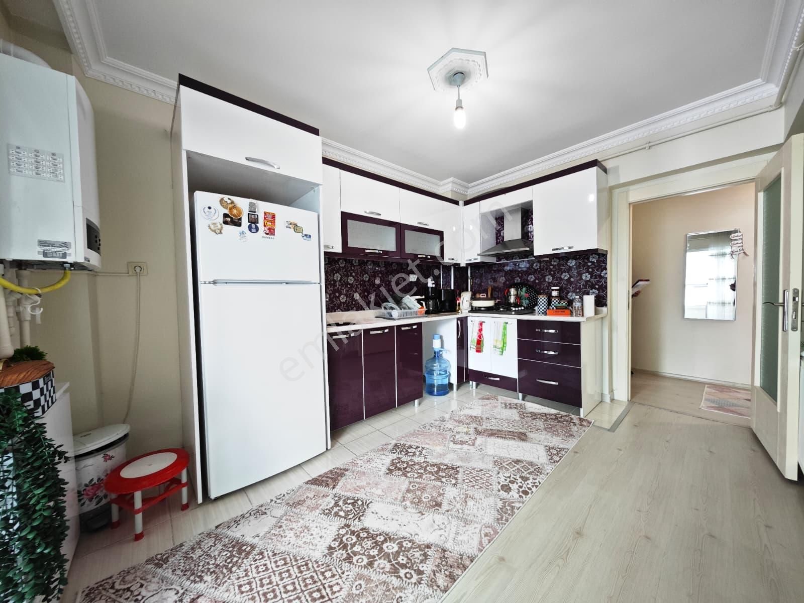 Feridunçelik'te Ada Gross Yakını 3+1 Full Yapılı Satılık Daire !!