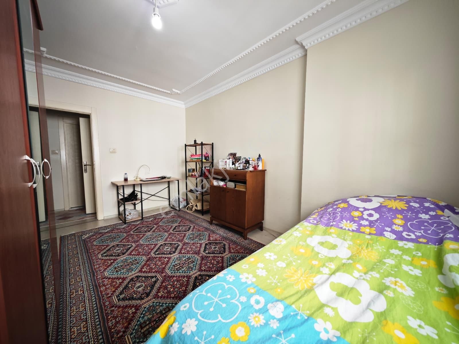 Feridunçelik'te Ada Gross Yakını 3+1 Full Yapılı Satılık Daire !! - Görsel 12