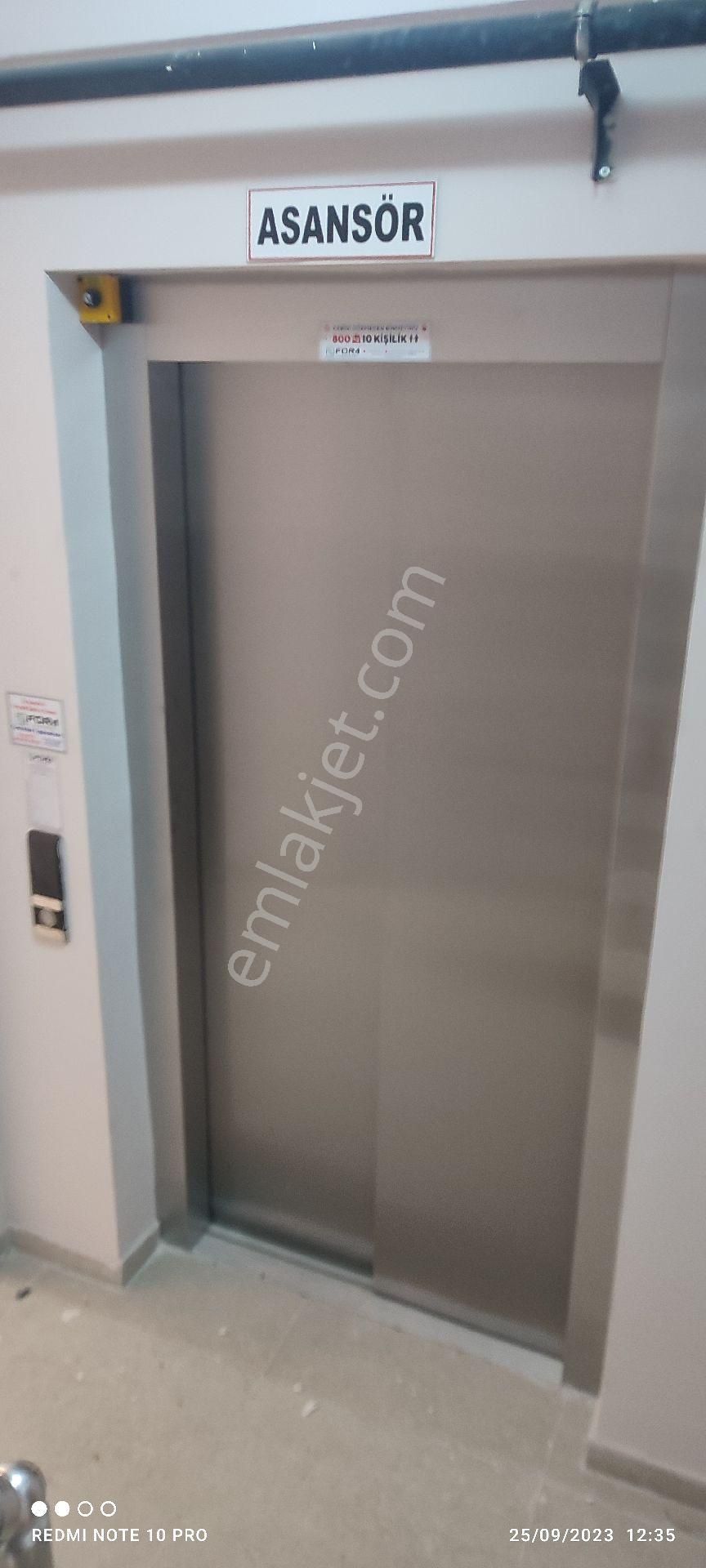 Osmangazi Üniversitesine Ve Askeri Lojmanlara Yürüme Mesafesinde 1+1 İskanı Alınmış Apart - Görsel 15