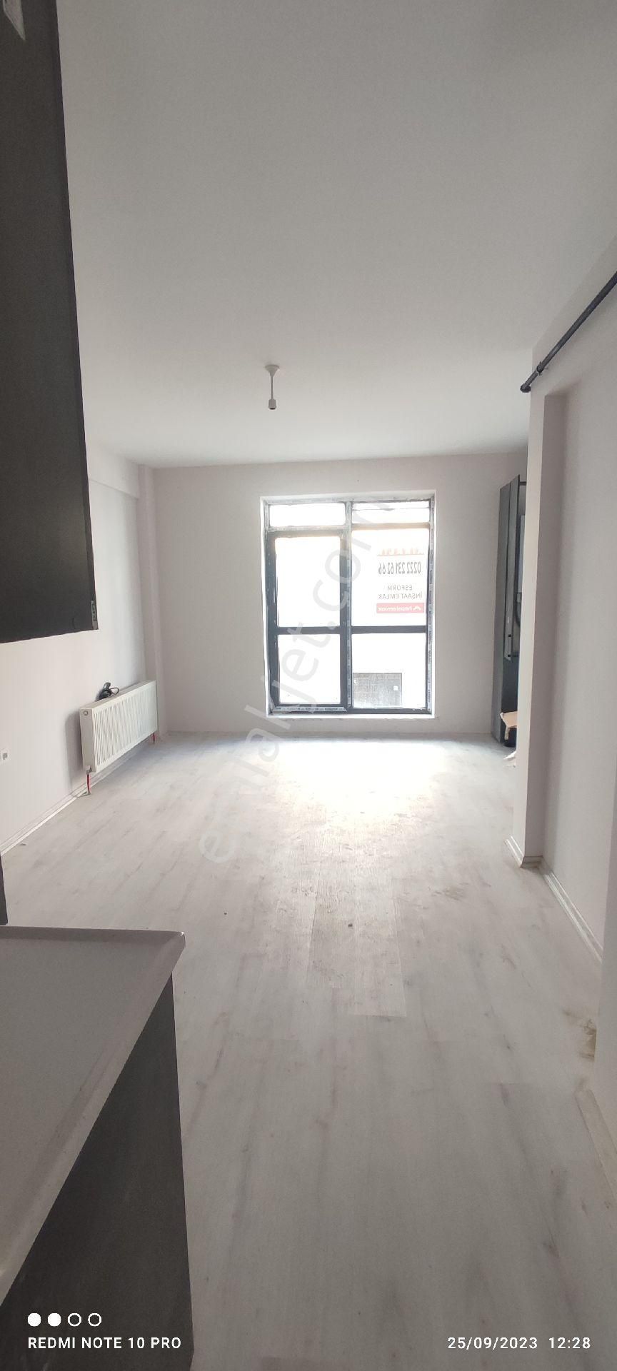 Osmangazi Üniversitesine Ve Askeri Lojmanlara Yürüme Mesafesinde 1+1 İskanı Alınmış Apart - Görsel 17