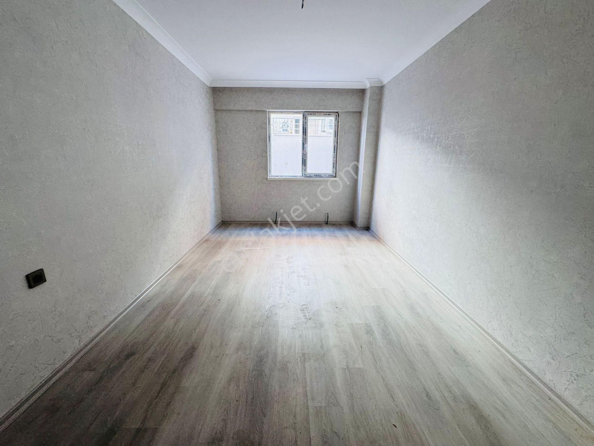 Karapürçek'te Ebeveyn Banyolu Asansörlü 3+1 Satılık Sıfır Daire !! - Görsel 13