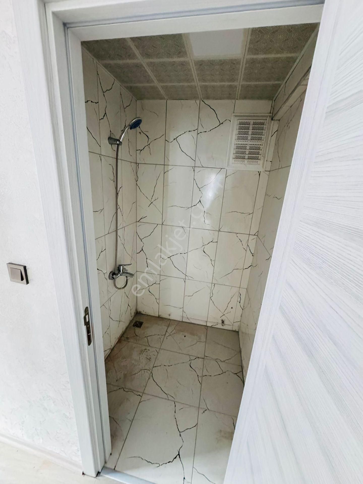 Karapürçek'te Ebeveyn Banyolu Asansörlü 3+1 Satılık Sıfır Daire !! - Görsel 18