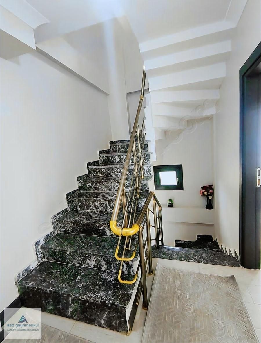 Marmara Ereğlisinde 4+1 Deniz Manzaralı Tripleks Satılık Villa - Görsel 4