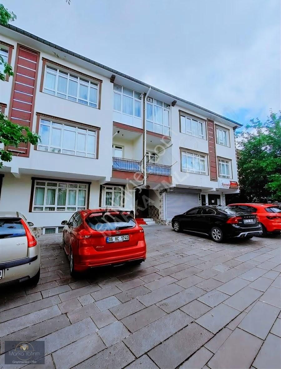 Şehitler Metro Durağında 20.000 Tl Kiracılı Eşyalarıyla Satılık - Görsel 3