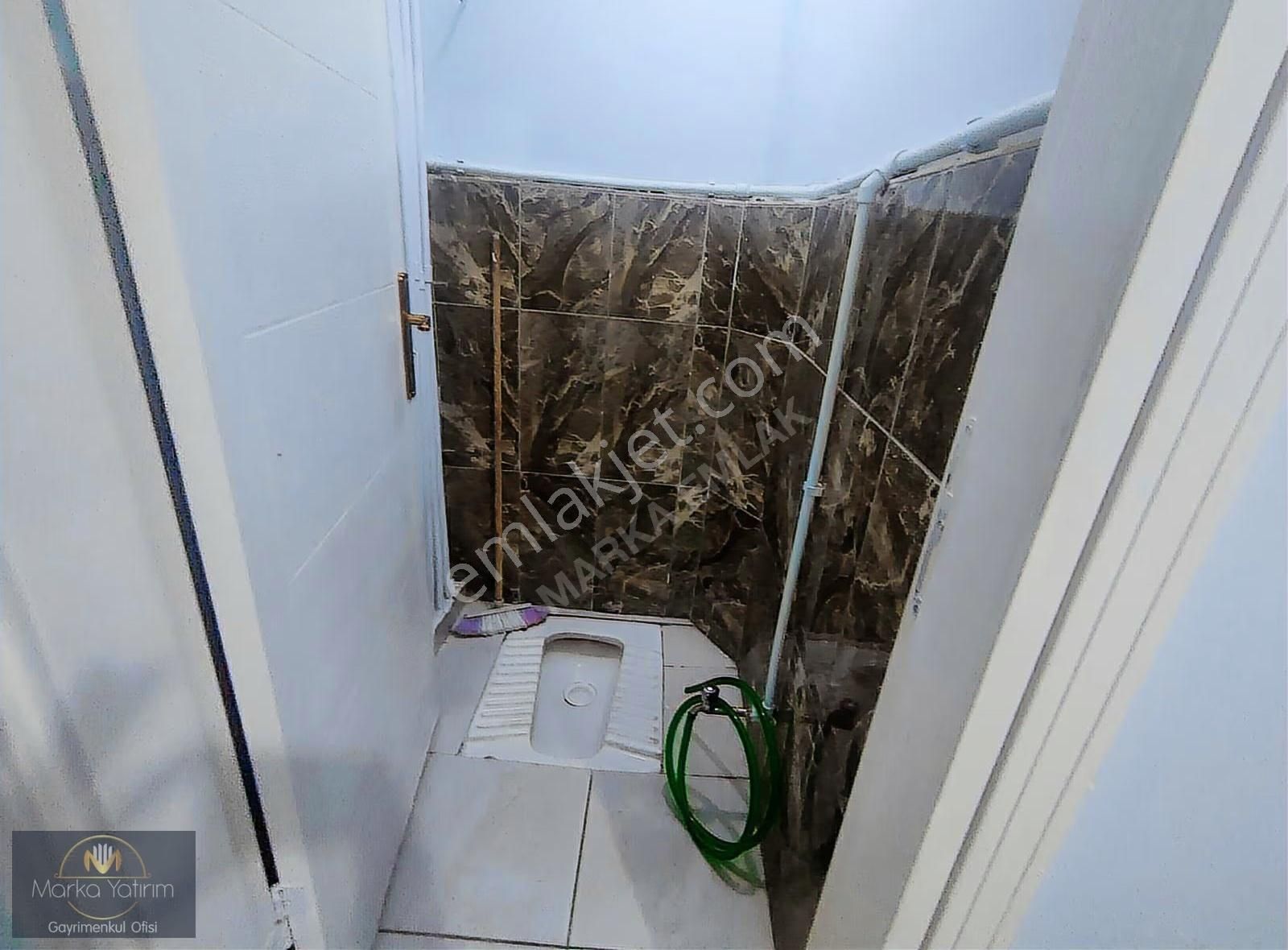 Şehitler Metro Durağında 20.000 Tl Kiracılı Eşyalarıyla Satılık - Görsel 21