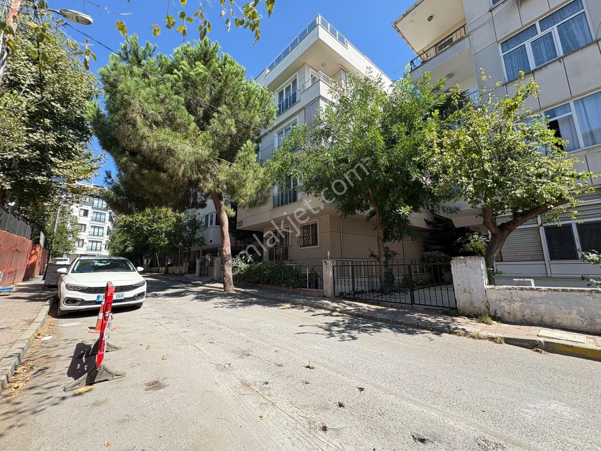 Oben'den Kılavuz Çayırı'nda 1+1 40 M² Net Kullanımlı Lüks Daire - Görsel 28