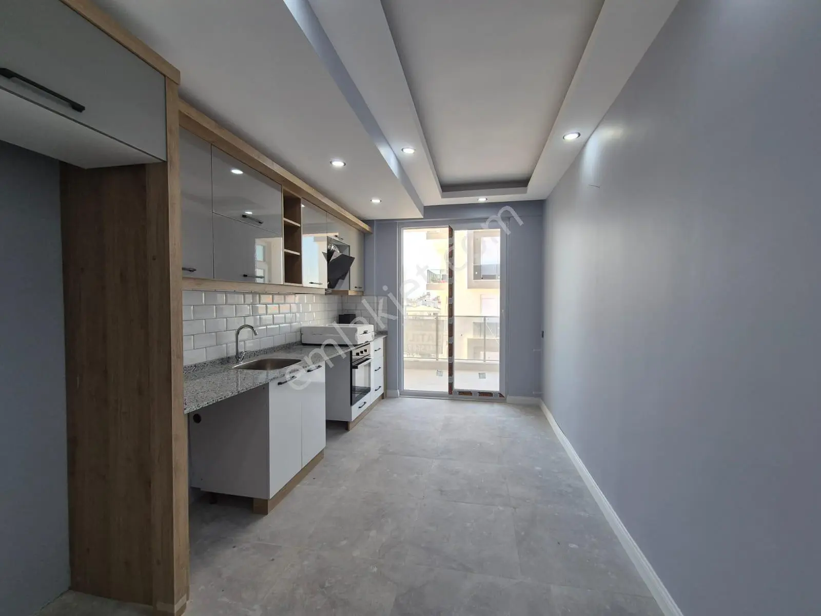 Göçerler'de Şehir Hastanesi 2 Km Havuzlu Ebeveyn Banyo Site İçi 2+1 Daire - Görsel 2