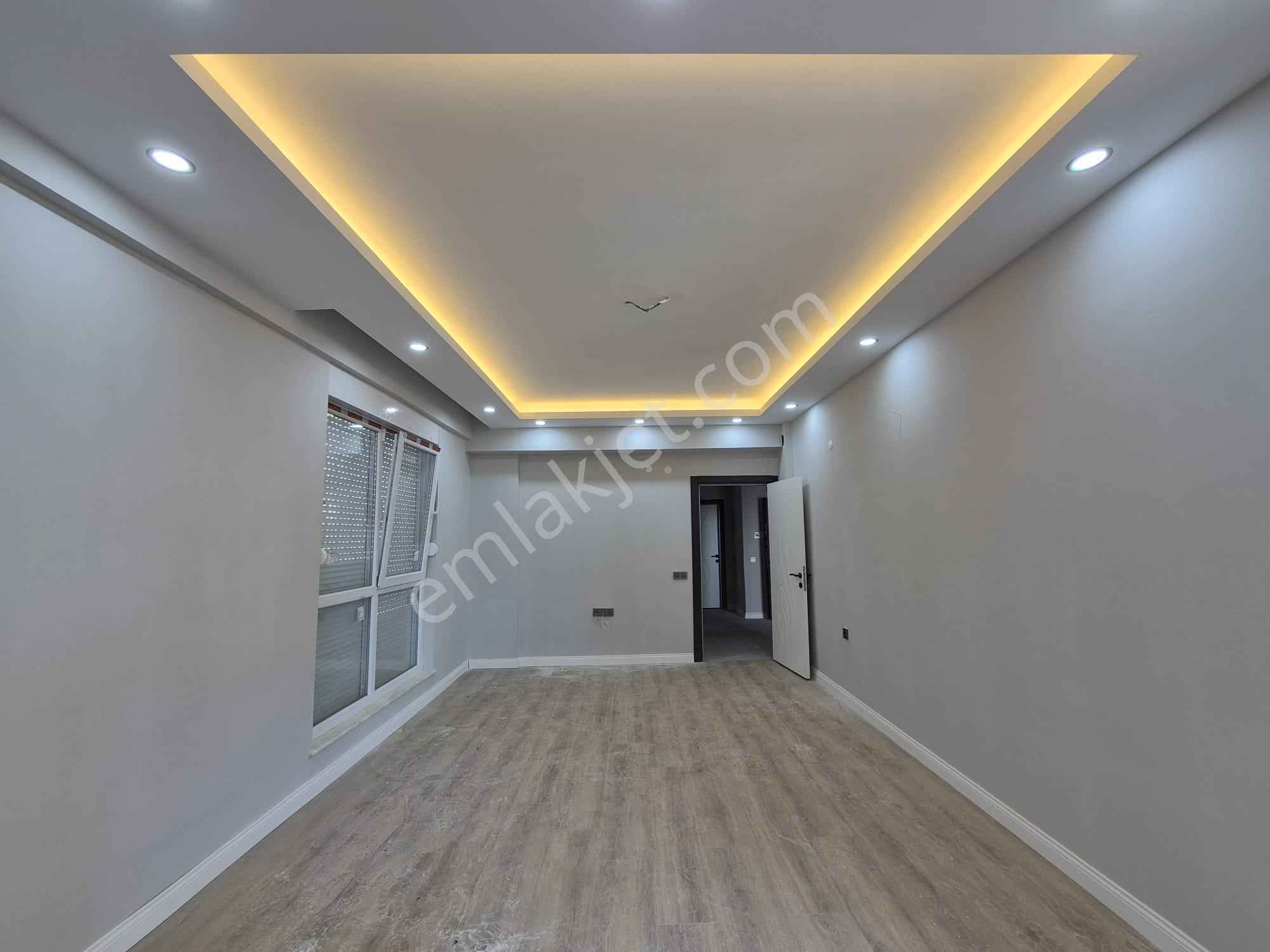 Göçerler'de Şehir Hastanesi 2 Km Havuzlu Ebeveyn Banyo Site İçi 2+1 Daire - Görsel 8