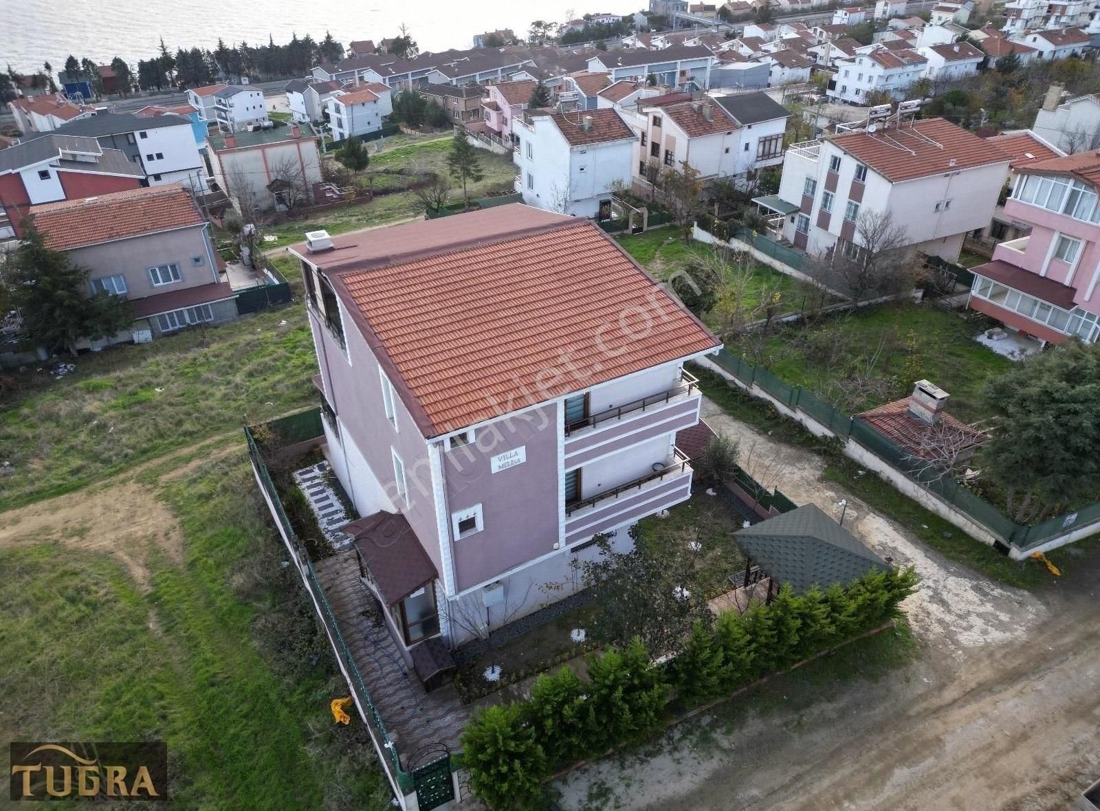 Tuğra'dan Deniz Manzaralı Ultra Lüks 4 Katlı Villa - Görsel 12
