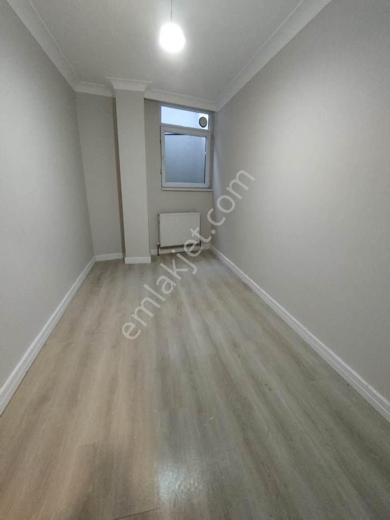 Kaçmaz'dan 2021 Yılı Yapımı Geniş Bahçeli Lüx 2+1 - Görsel 22