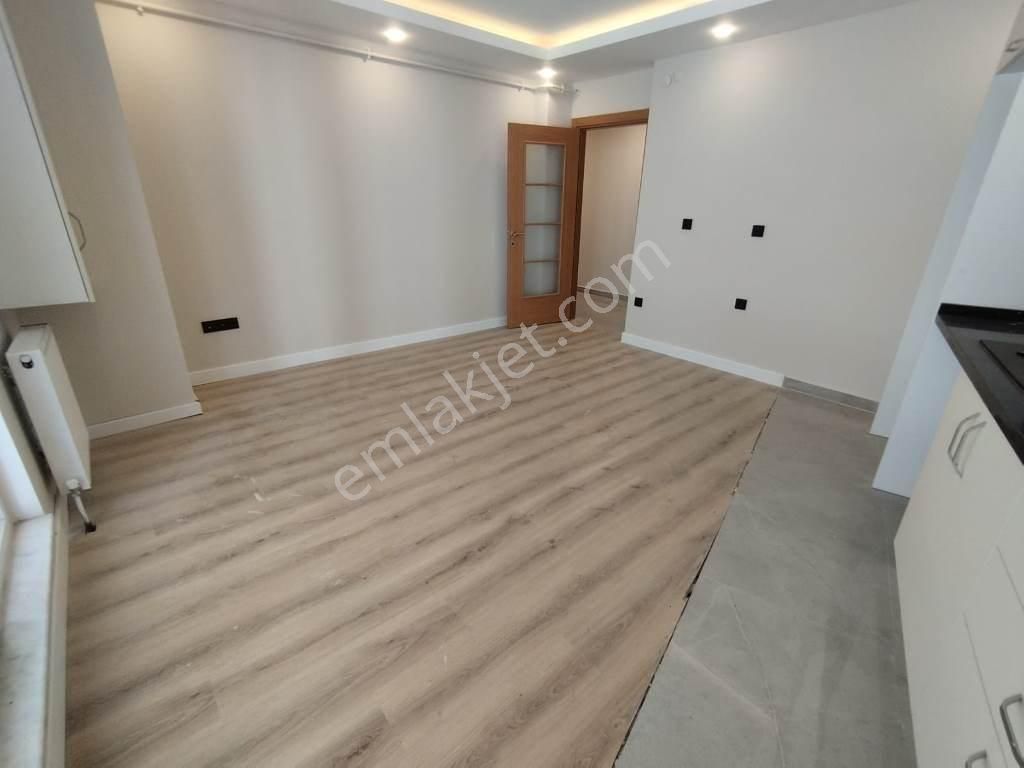 Kaçmaz'dan 2021 Yılı Yapımı Geniş Bahçeli Lüx 2+1 - Görsel 3