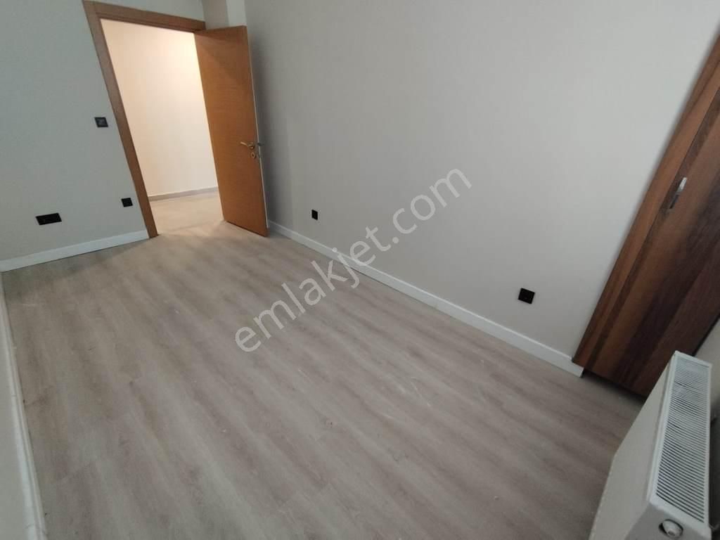 Kaçmaz'dan 2021 Yılı Yapımı Geniş Bahçeli Lüx 2+1 - Görsel 24