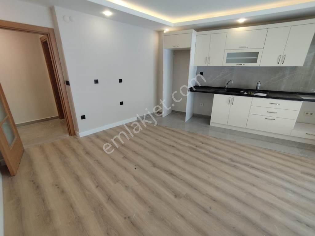 Kaçmaz'dan 2021 Yılı Yapımı Geniş Bahçeli Lüx 2+1 - Görsel 4