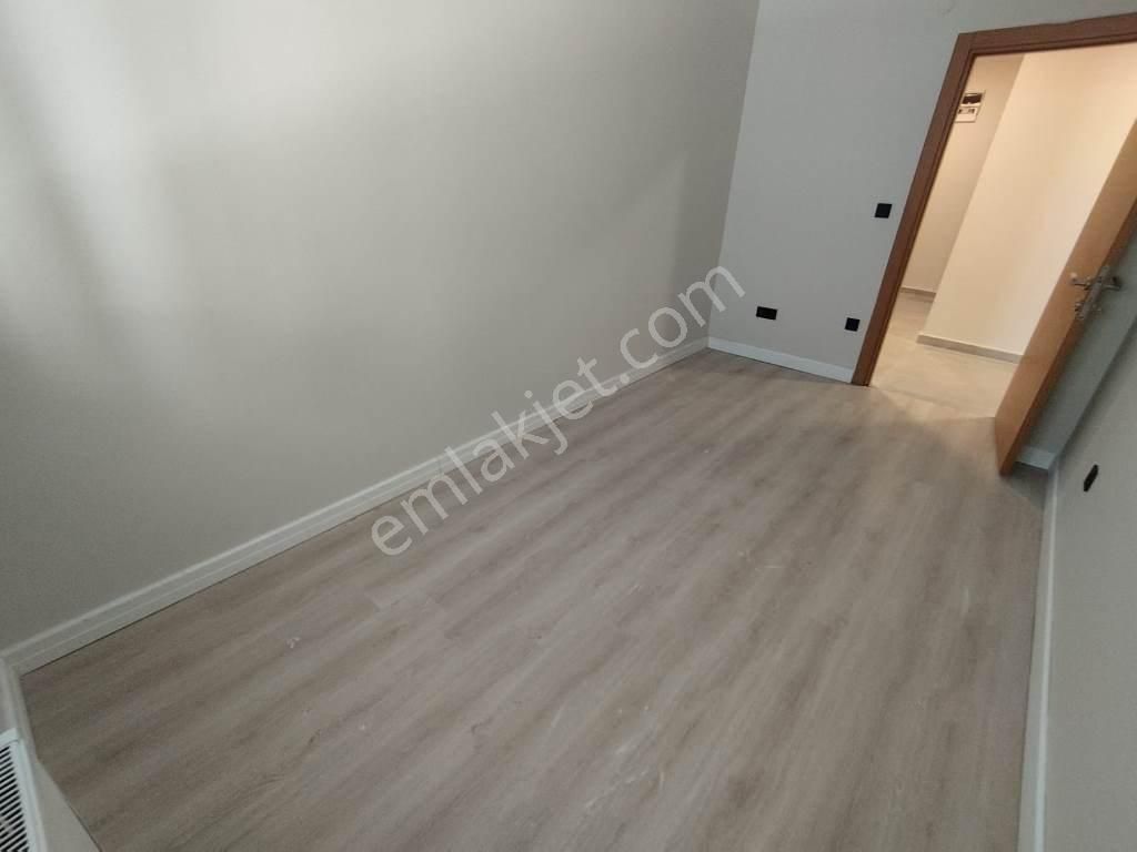 Kaçmaz'dan 2021 Yılı Yapımı Geniş Bahçeli Lüx 2+1 - Görsel 14