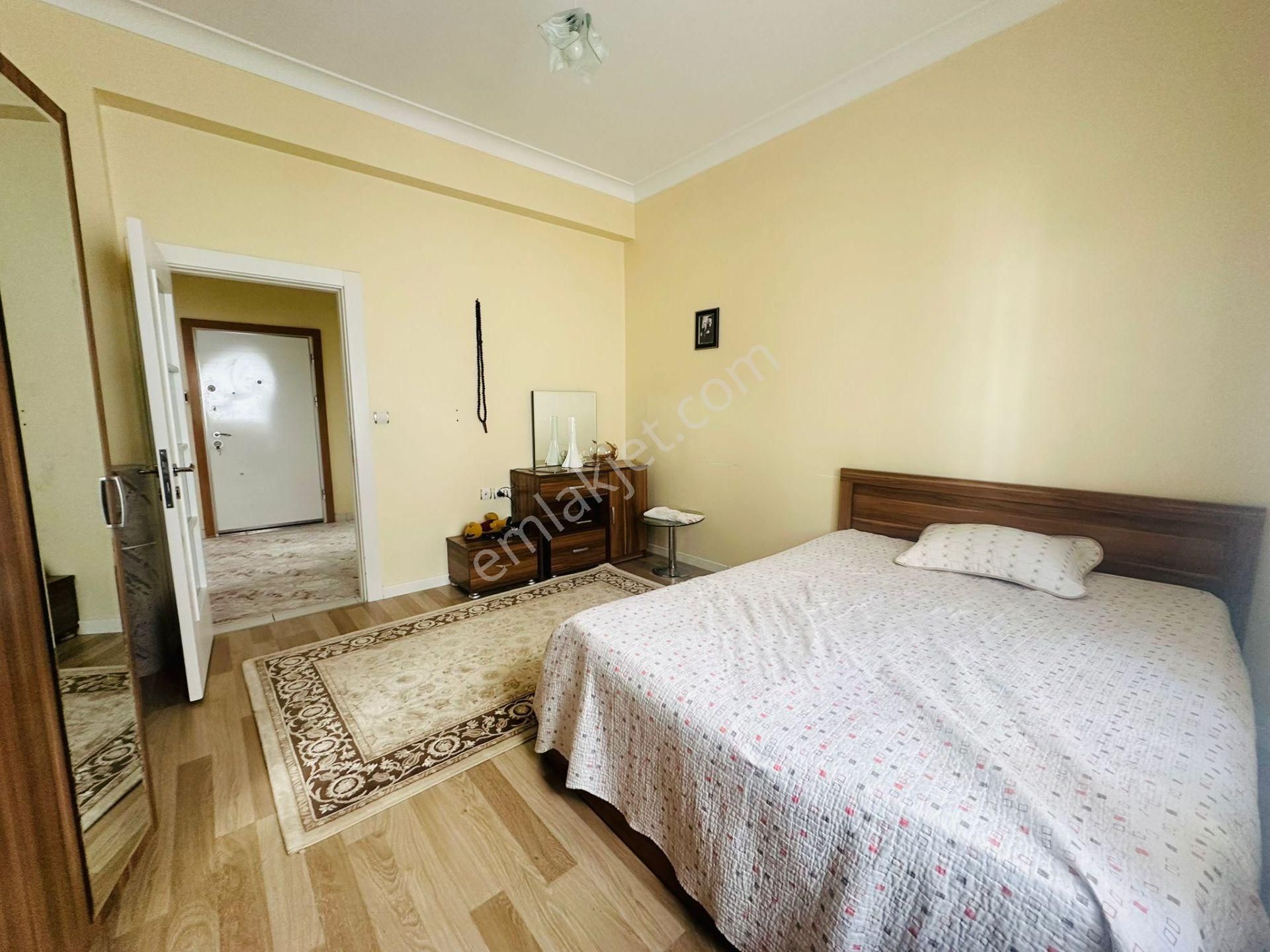 Karapürçek'te Köroğlu Parkı Dibinde Asansörlü 3+1 Satılık - Görsel 9