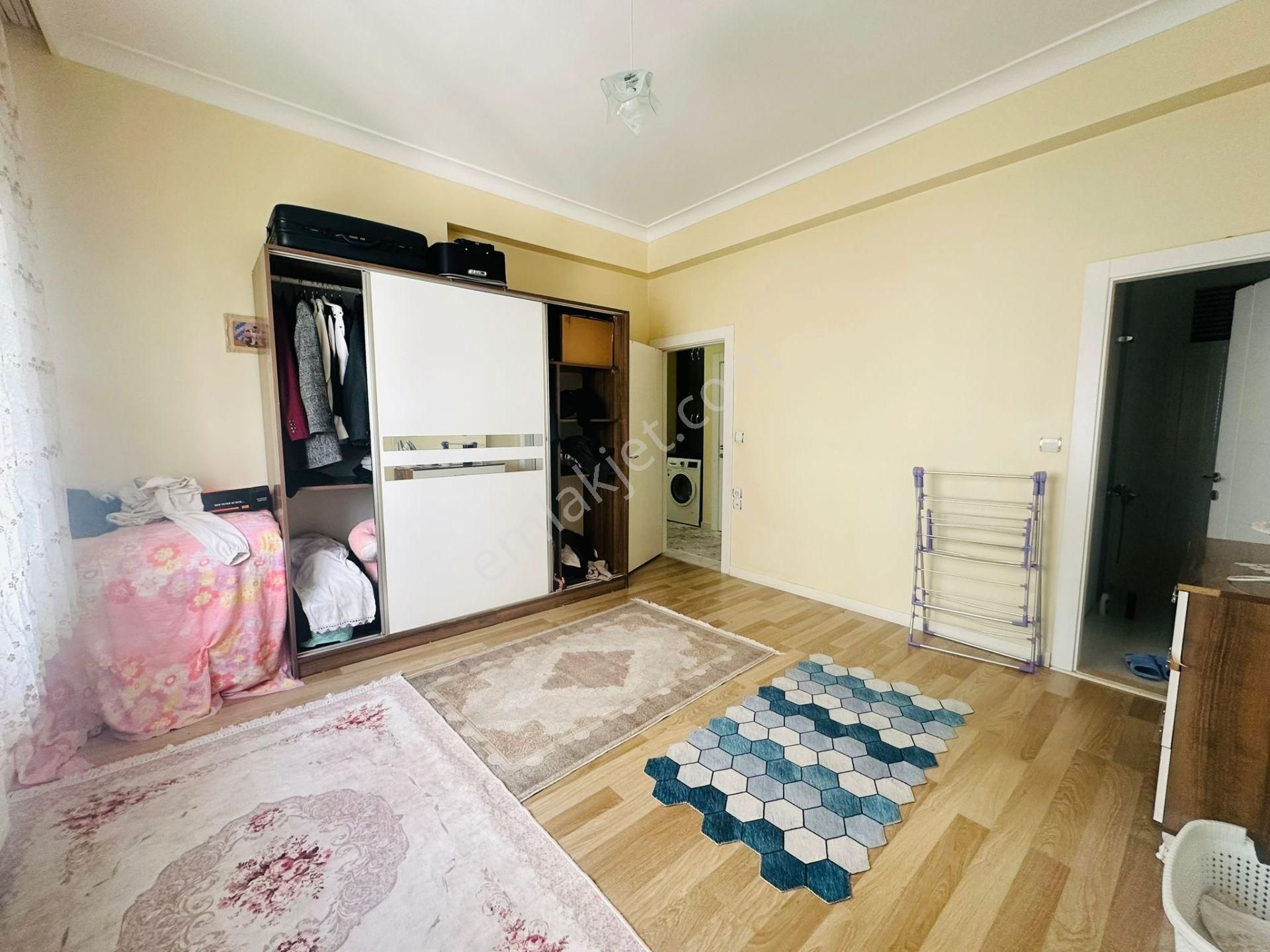 Karapürçek'te Köroğlu Parkı Dibinde Asansörlü 3+1 Satılık - Görsel 12