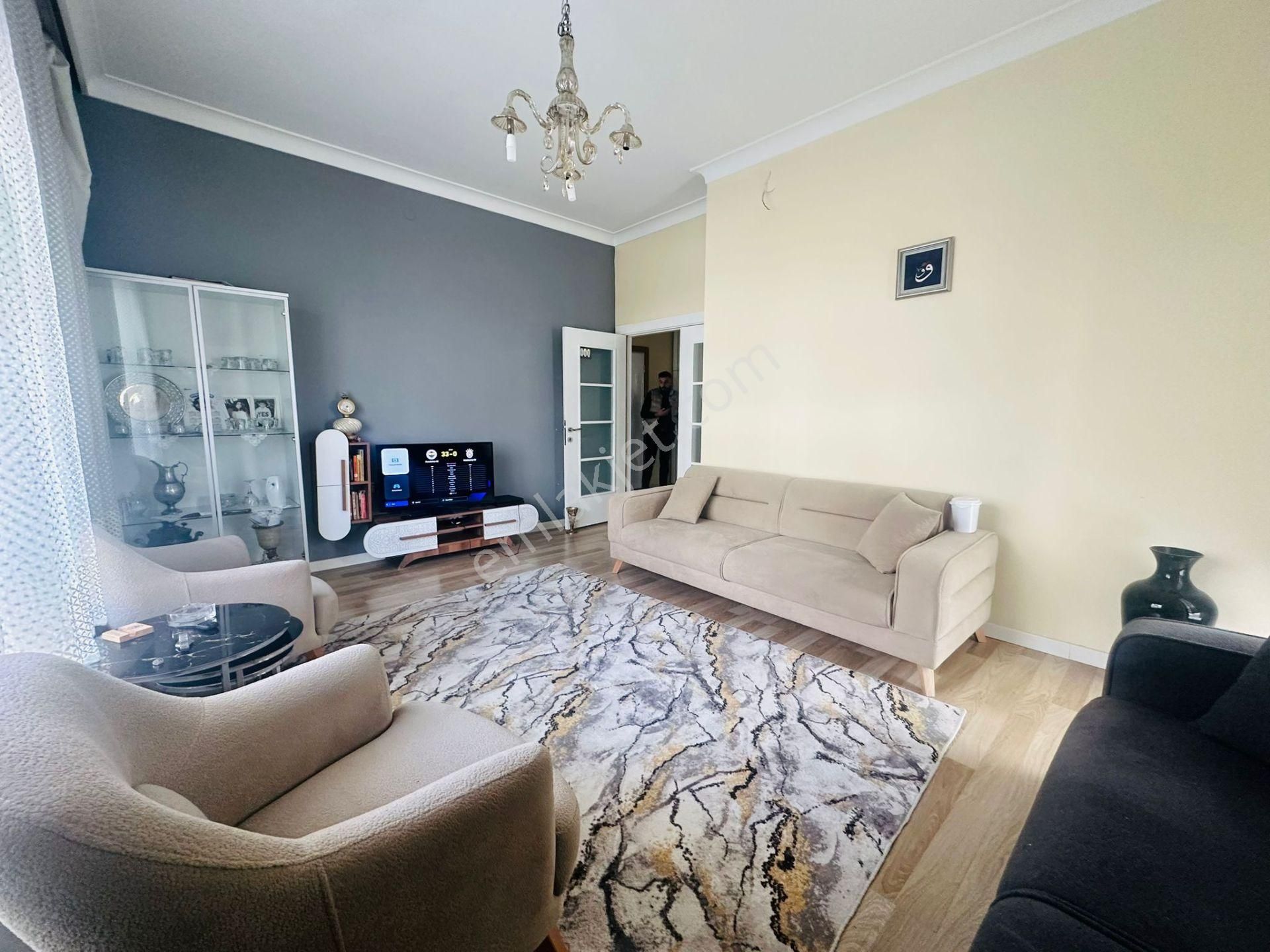 Karapürçek'te Köroğlu Parkı Dibinde Asansörlü 3+1 Satılık - Görsel 5