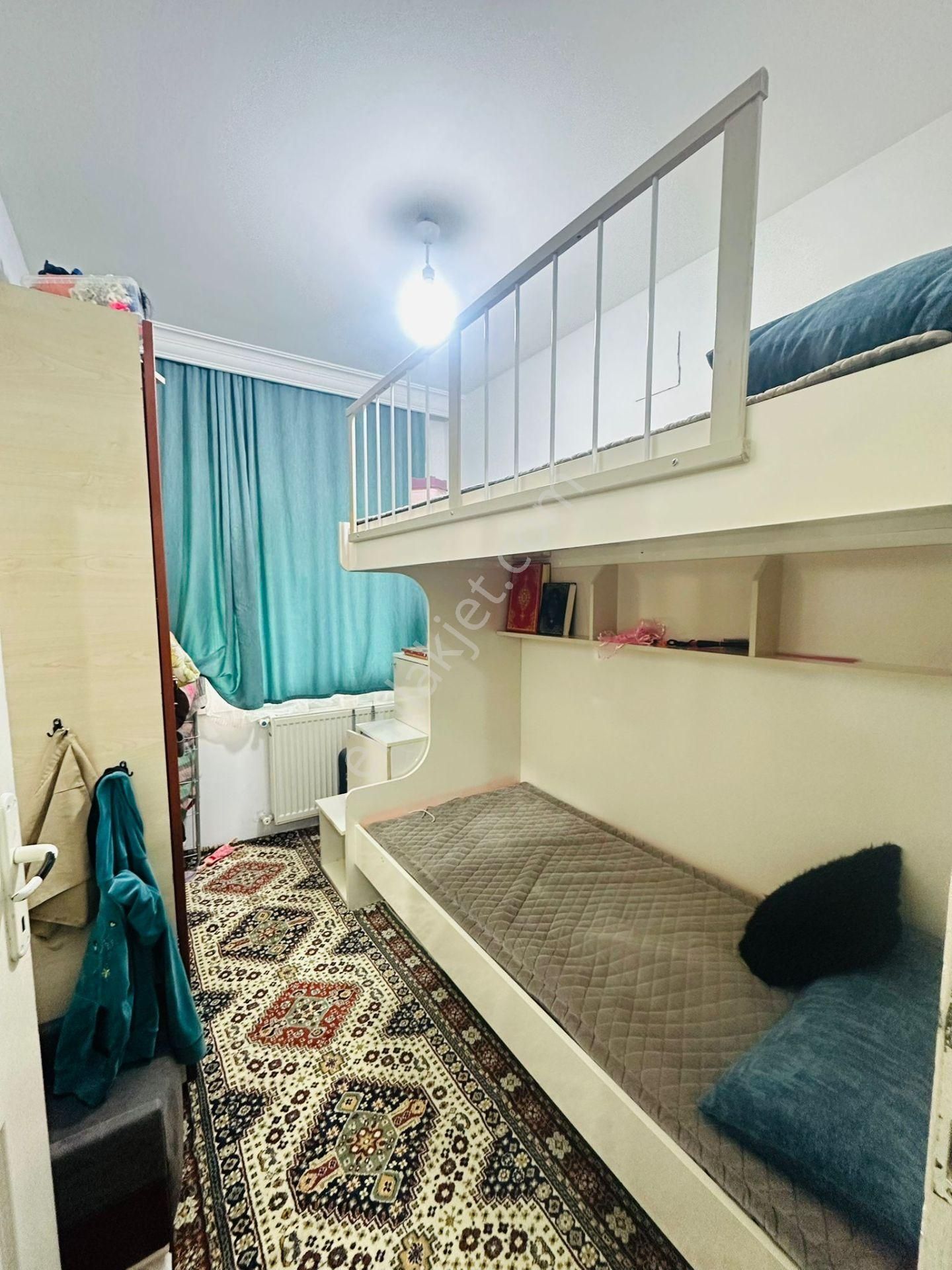 Karapürçe'te Diş Hastanesi Yakını Asansörlü 3+1 Satılık - Görsel 7