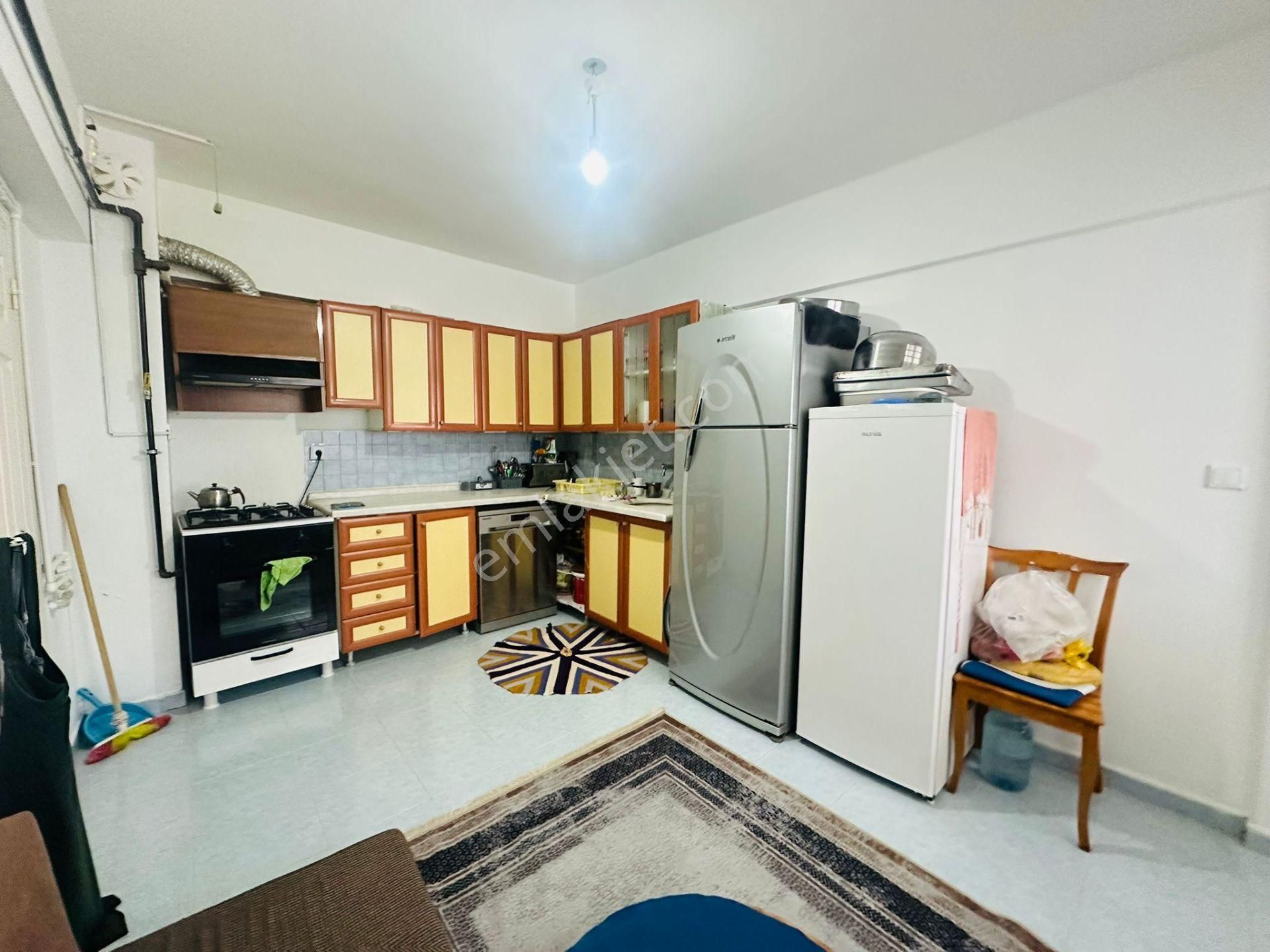 Karapürçe'te Diş Hastanesi Yakını Asansörlü 3+1 Satılık - Görsel 12