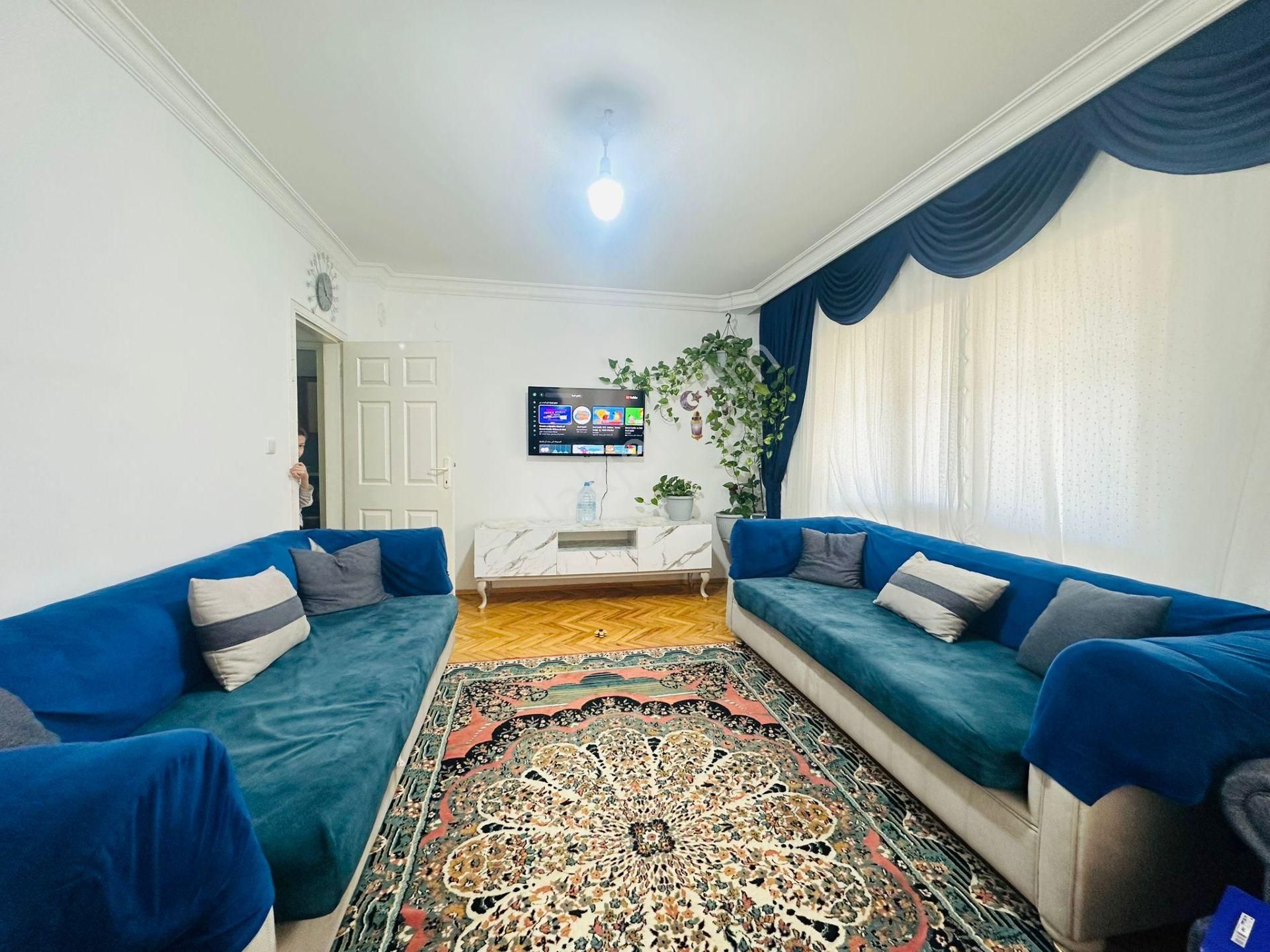 Karapürçe'te Diş Hastanesi Yakını Asansörlü 3+1 Satılık - Görsel 4