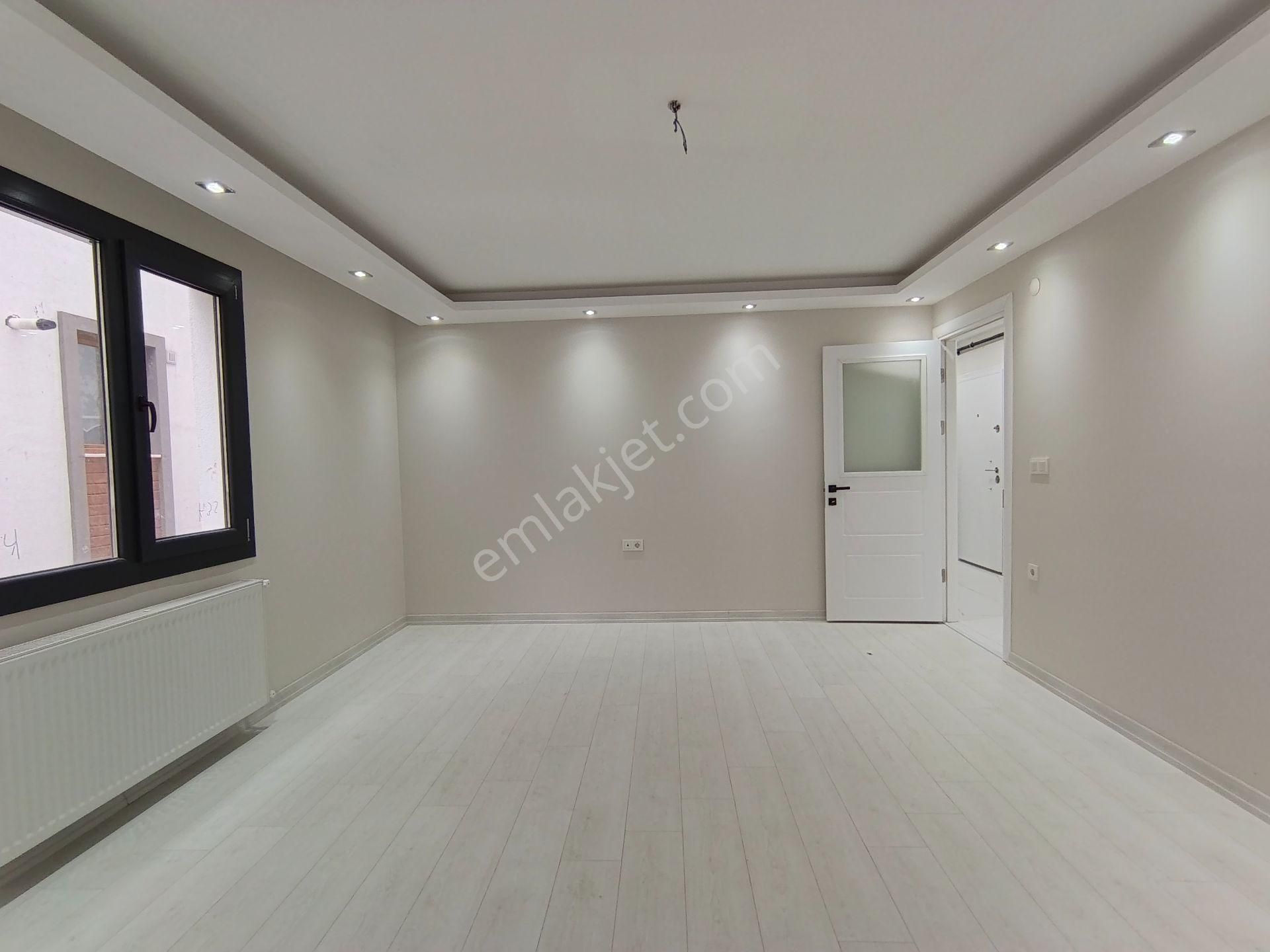 Çekmeköy Merkez Ultra Lüks 3+1 125m2 Ebeveyn Banyolu Kapalı Otoparklı Daire - Görsel 20