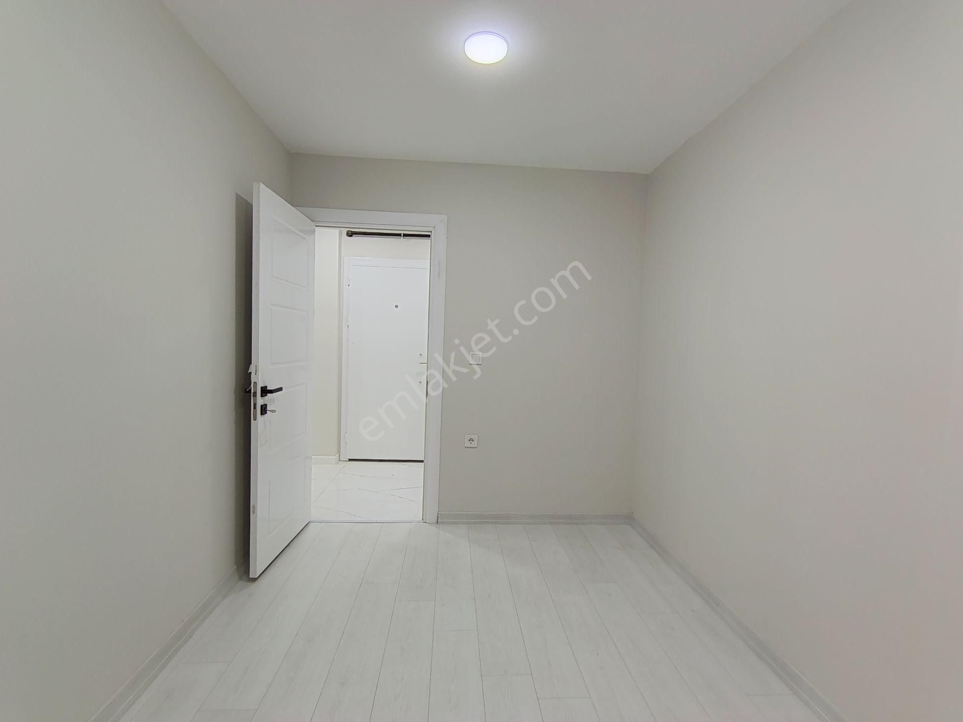 Çekmeköy Merkez Ultra Lüks 3+1 125m2 Ebeveyn Banyolu Kapalı Otoparklı Daire - Görsel 27