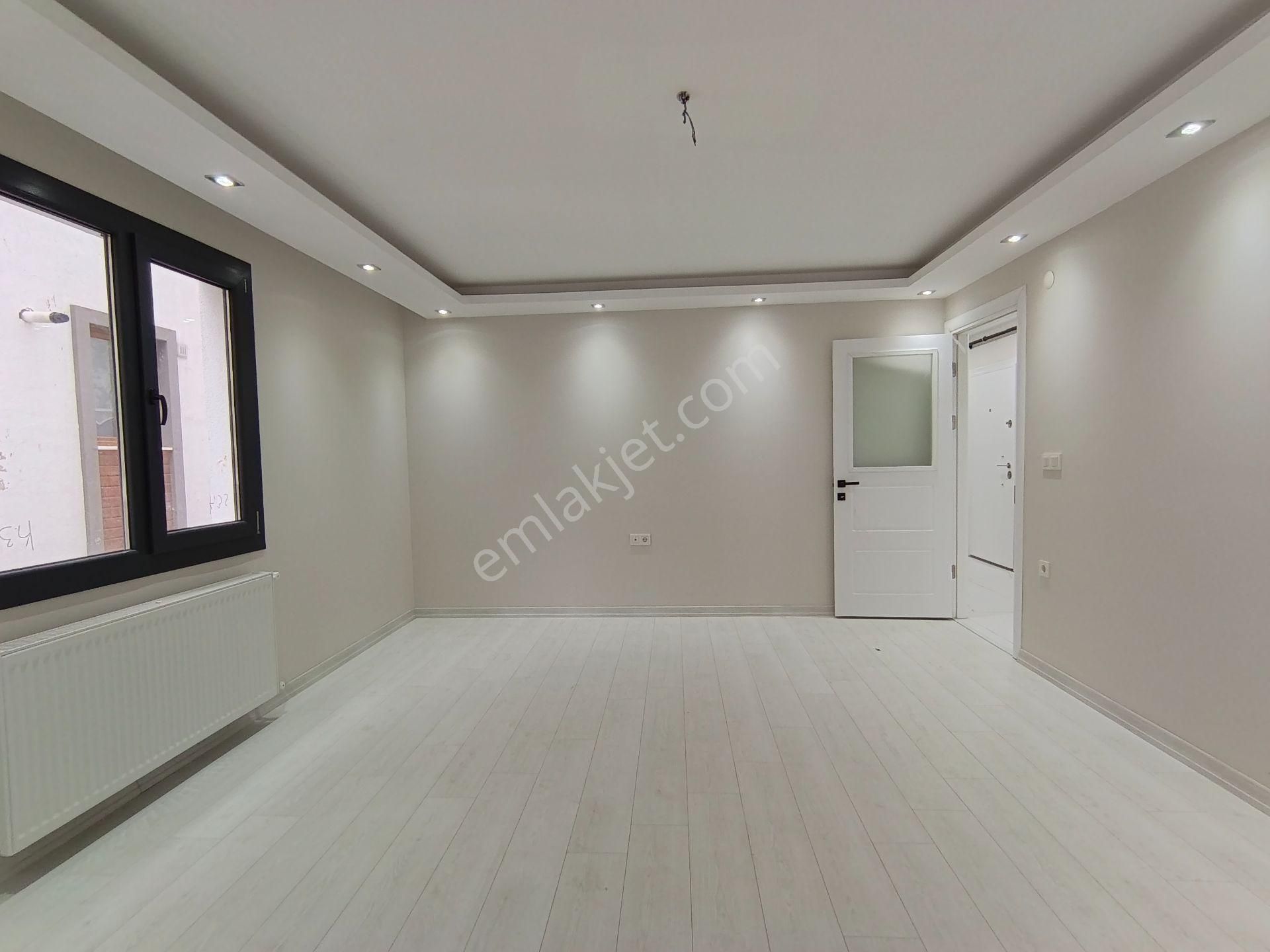 Çekmeköy Merkez Ultra Lüks 3+1 125m2 Ebeveyn Banyolu Kapalı Otoparklı Daire - Görsel 19