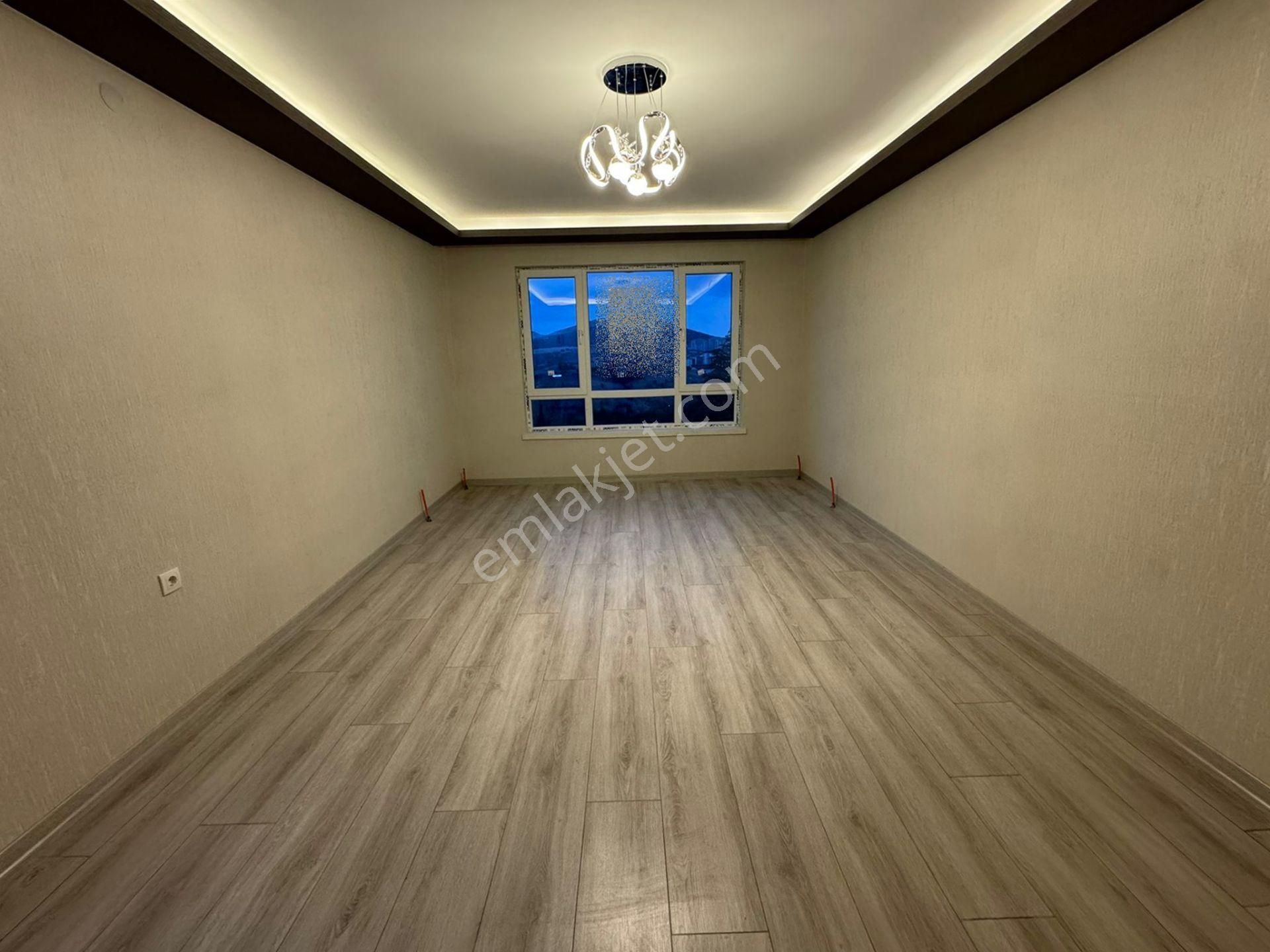 Beşikkaya'da Manzaralı Full Yapılı 3+1 Ara Kat Satılık Sıfır Daire !! - Görsel 5