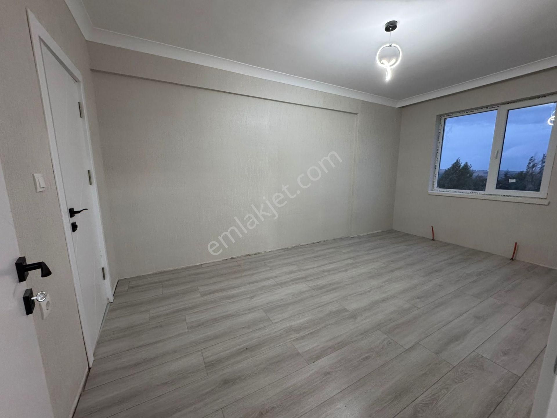 Beşikkaya'da Manzaralı Full Yapılı 3+1 Ara Kat Satılık Sıfır Daire !! - Görsel 10