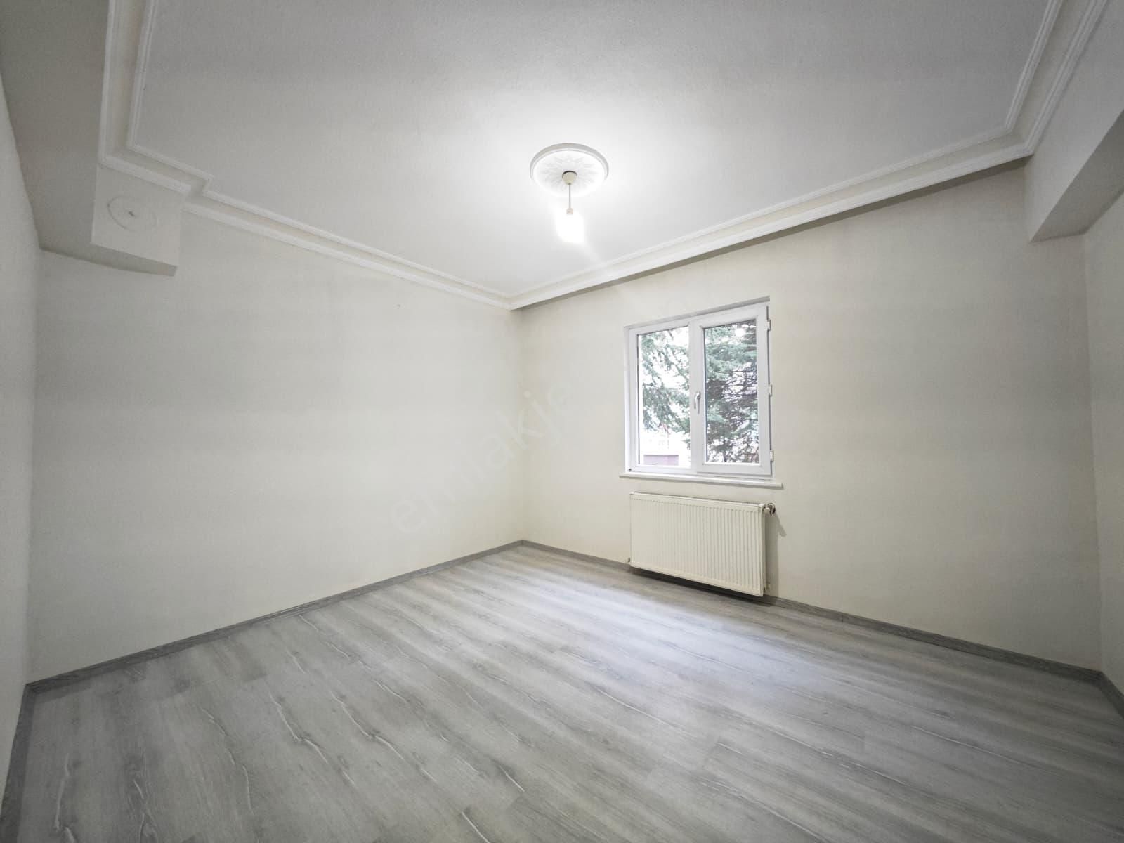 Karapürçek'te İçerisi Yenilenmiş Full Yapılı 1.katta 3+1 Satılık Daire !! - Görsel 15