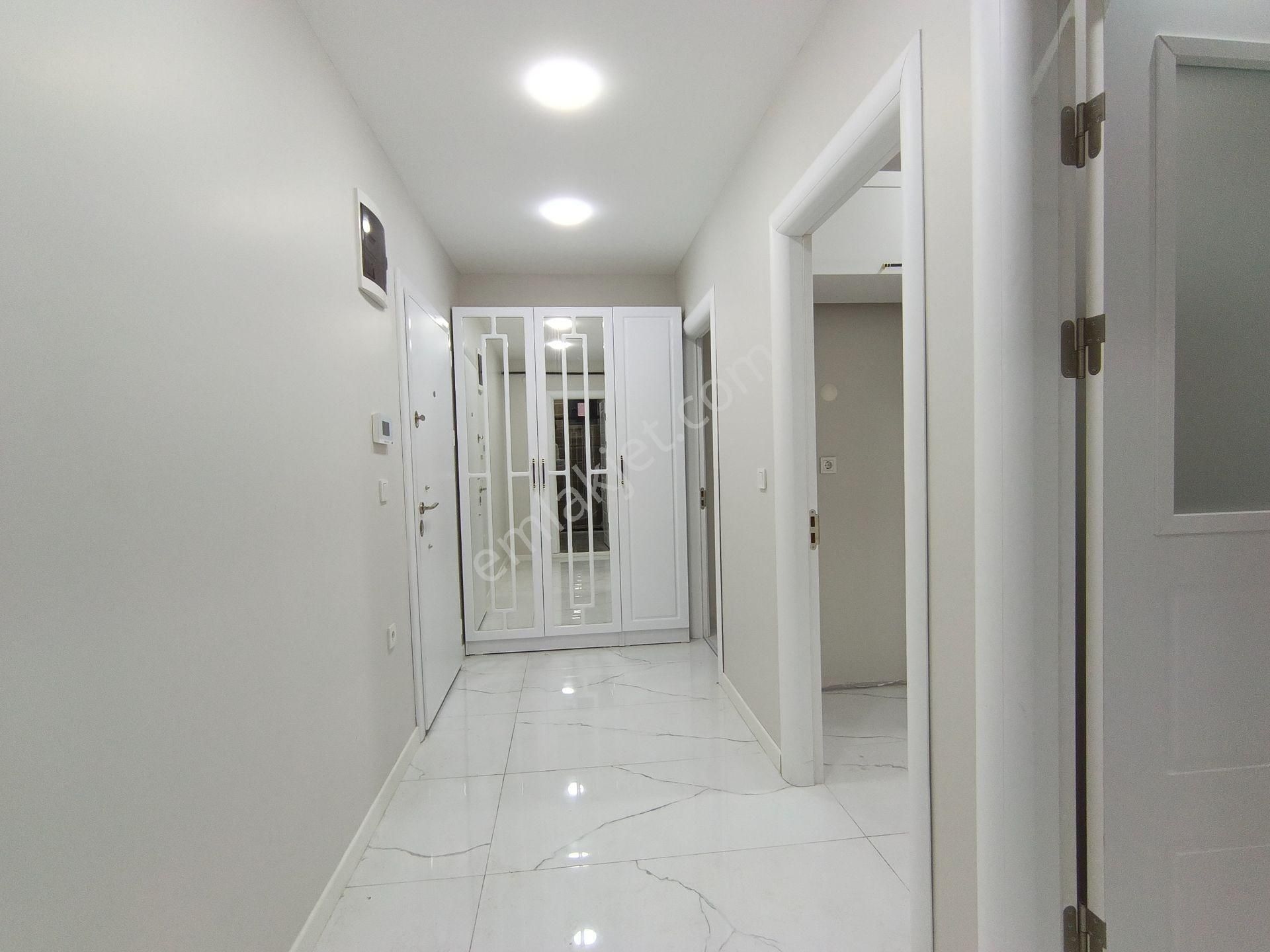 Çekmeköy Merkez Mh Ultra Lüks 1+1 90m2 Balkonlu Kapalı Otoparklı Daire - Görsel 21