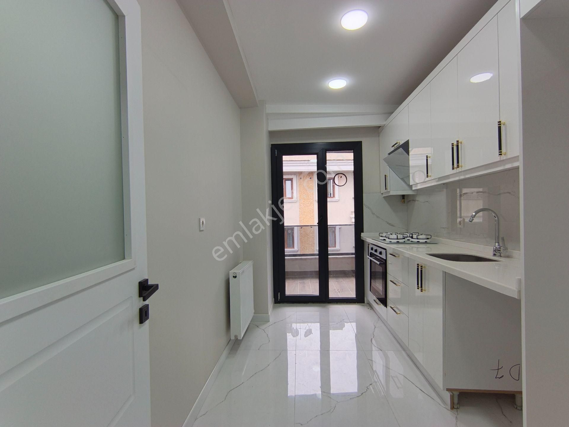 Çekmeköy Merkez Mh Satılık Lüks 4+2 250m2 Çatı Dubleks - Görsel 7