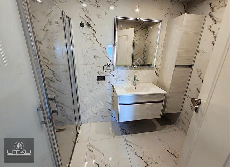 Utkudan Fenerbahçe Sahilde Deniz Manzaralı 7/24 Güvenlikli 4+1 - Görsel 19