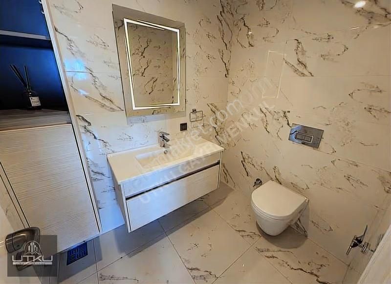 Utkudan Fenerbahçe Sahilde Deniz Manzaralı 7/24 Güvenlikli 4+1 - Görsel 20