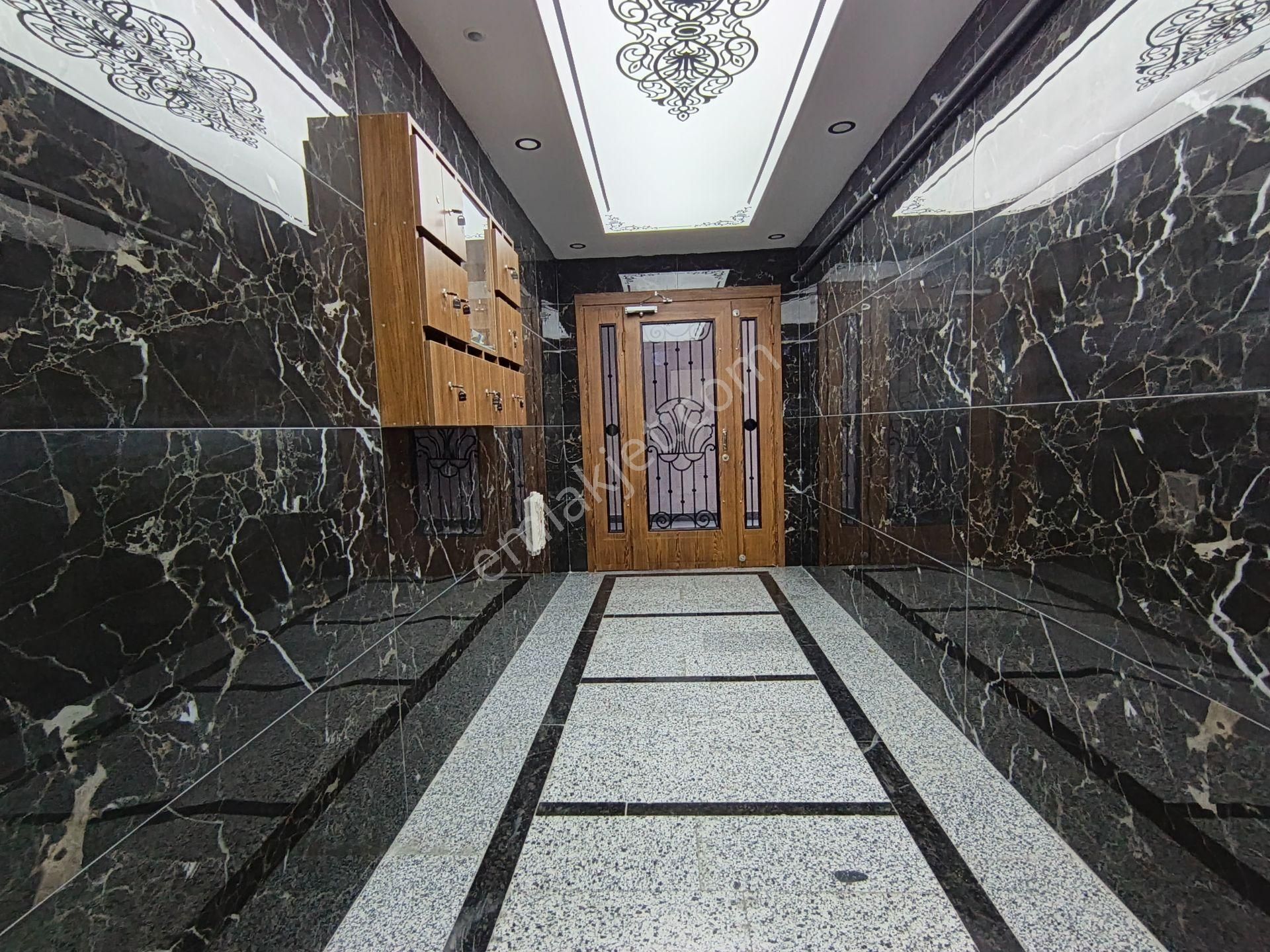 Çekmeköy Merkez Ultra Lüks 4+2 220m2 Çatı Dubleks Daire!!! - Görsel 7