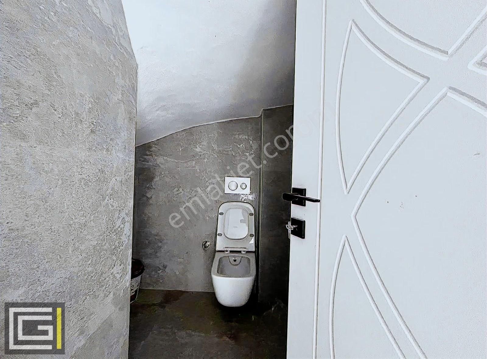 Nezih Konumda Müstakil Havuzlu Ve Yerden Isıtmalı Modern Villa! - Görsel 2