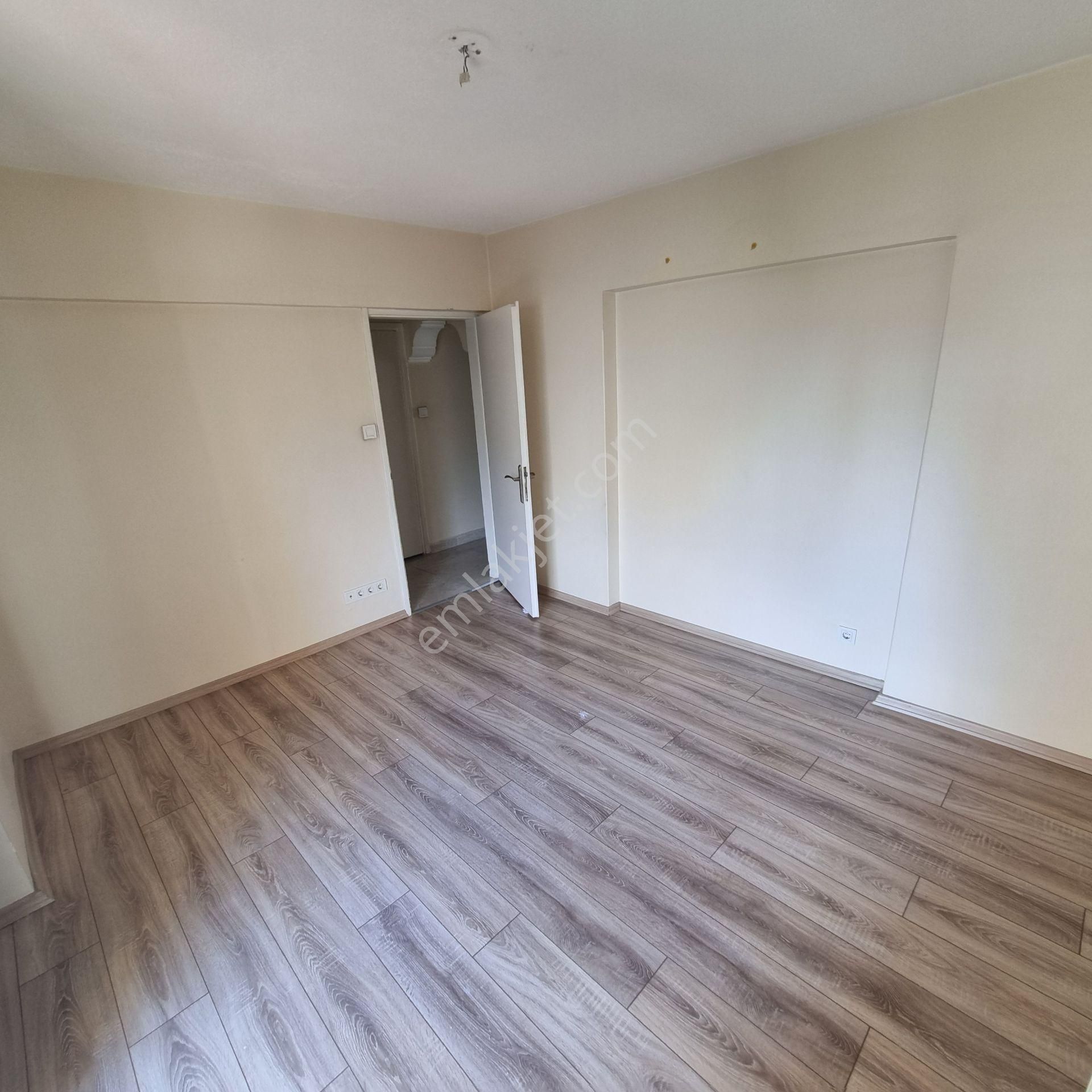 Bostanlı’nın Kalbinde Balıkçı Parkı Cepheli Kiralık 3+1 Daire - Görsel 19