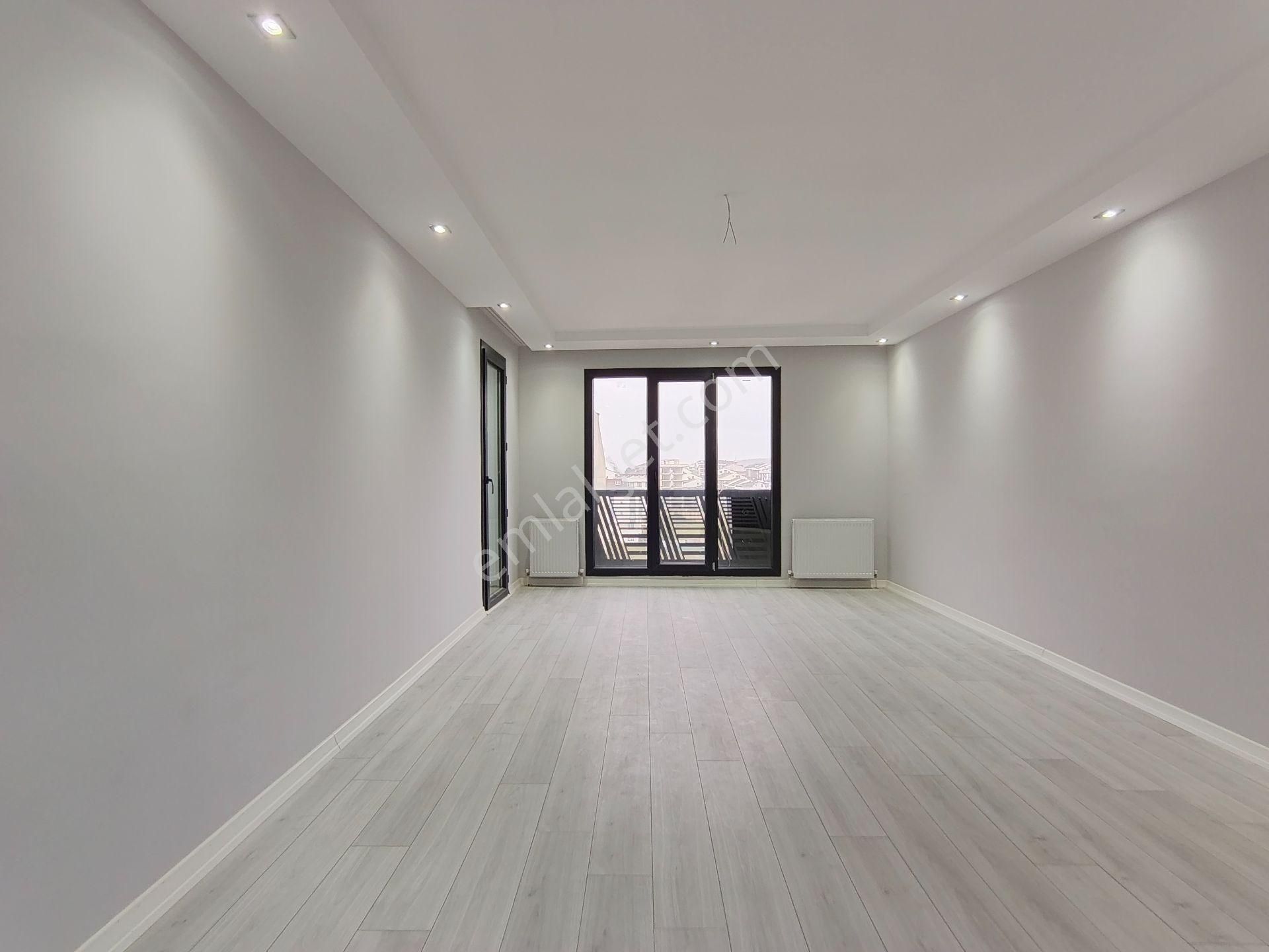 Çekmeköy M.sinan Mh Ultra Kaliteli 4+2 250m2 Satılık Çatı Dublek