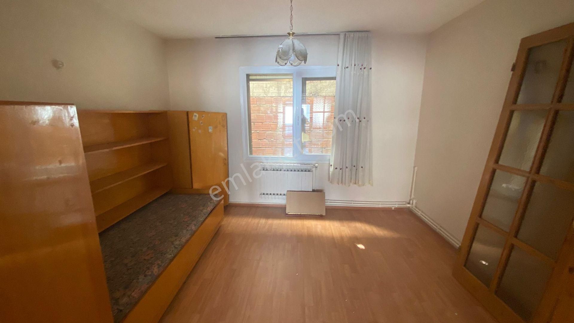 Güzelyalı Nazım Hikmet Sanat Merkezi Park Yanı I 3+1 Satılık Daire - Görsel 6