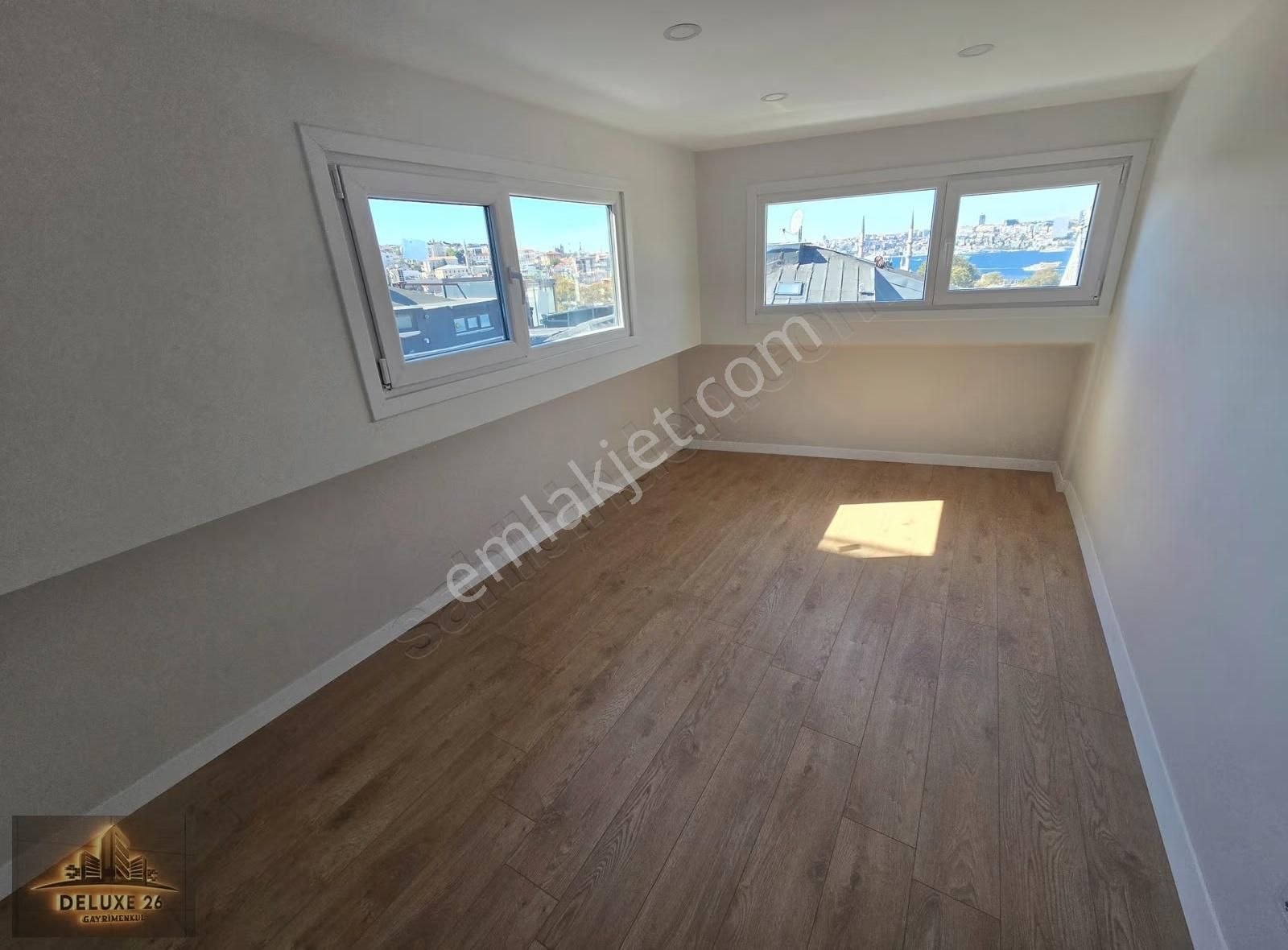 Sıfır Binada Deniz Manzaralı Teraslı 3+2 125 M2 Dublex Daire - Görsel 12
